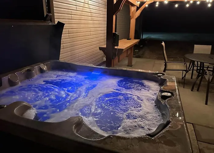 Prairieview Retreat - Hot Tub Sunsets Ferienhaus *